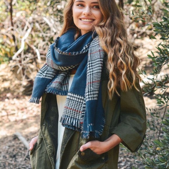 Reversible Tartan Plaid Oversized Blanket scarf - Picture 4 of 6